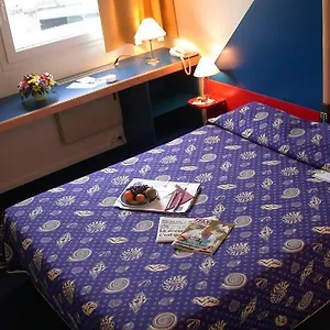 Stars Arcueil Hotel